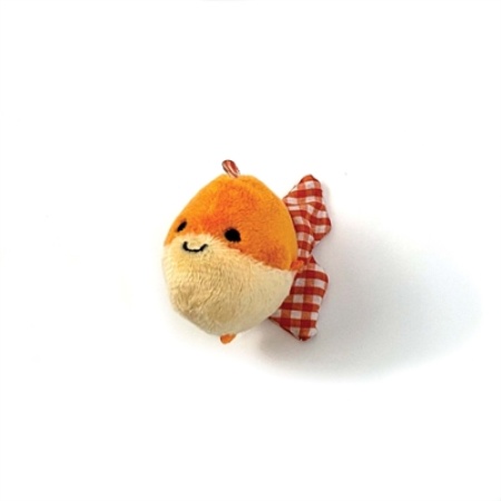 Happy pet tabby patch shaking goudvis